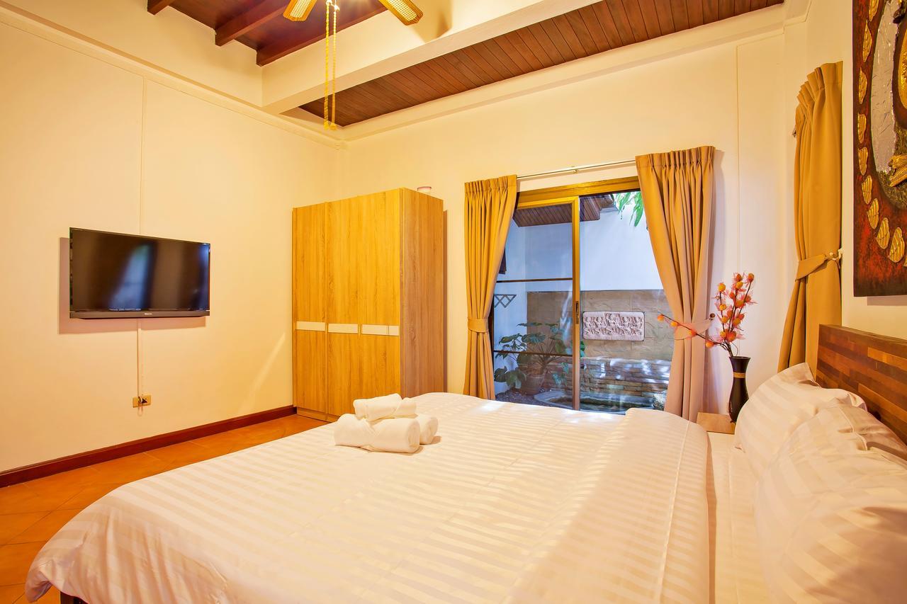 Traditional Thai Villa Nikkie In Tropical Nature, 4Br & Pool, Near Rawai Beach Nai Harn 外观 照片