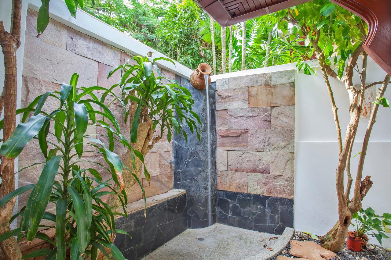Traditional Thai Villa Nikkie In Tropical Nature, 4Br & Pool, Near Rawai Beach Nai Harn 外观 照片